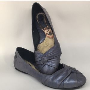 Born blue leather flats 9.5